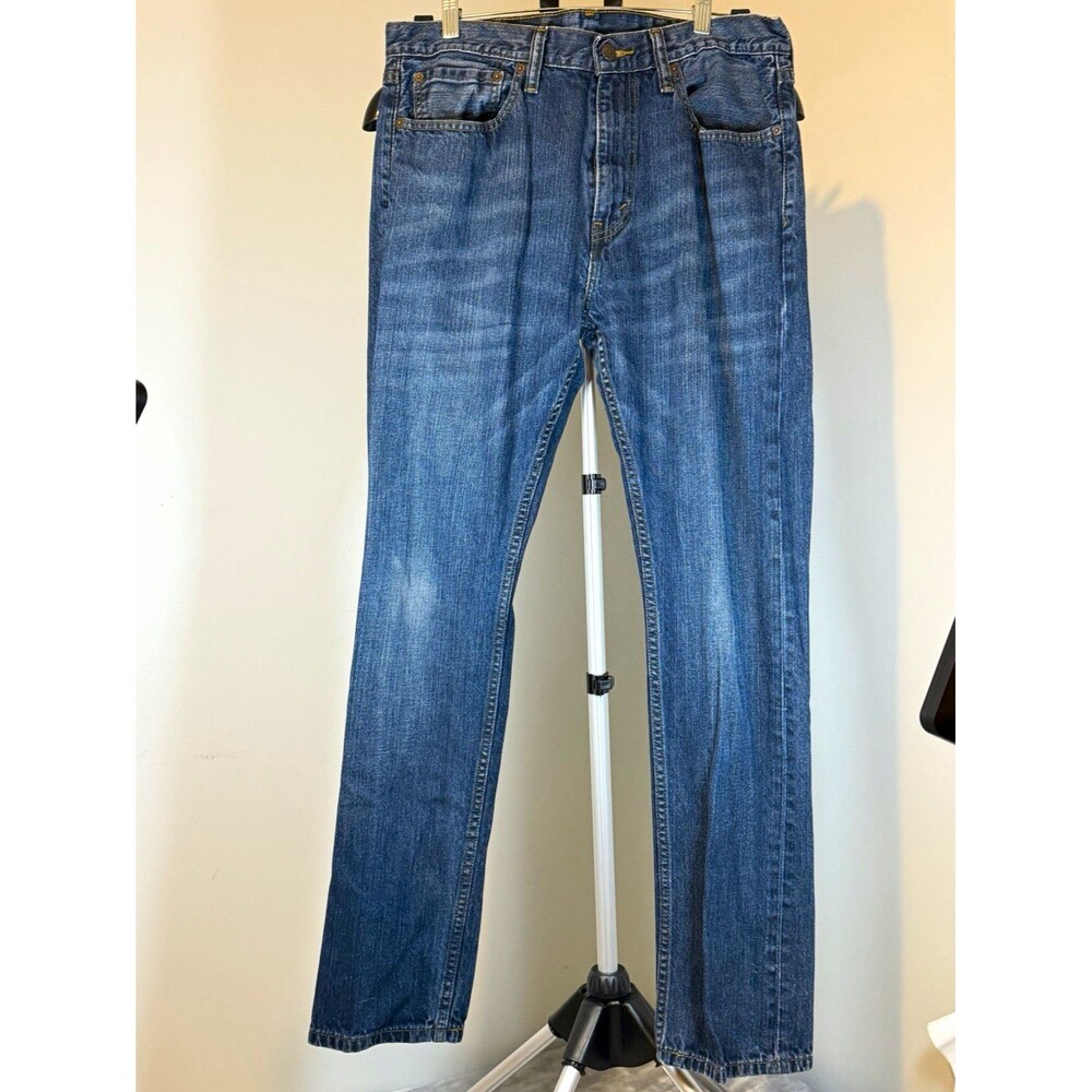 Levi’s Men’s Blue Denim Jeans Straight Fit Low Rise Medium Wash 5-Pocket